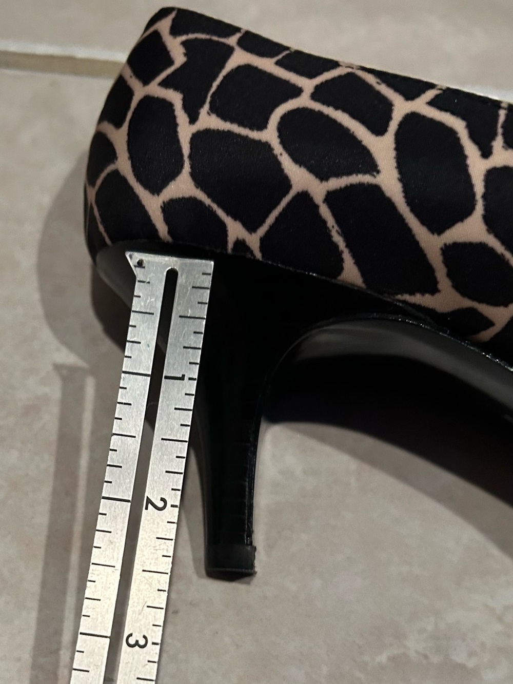 Franco Sarto Black & Beige Giraffe-Pattern Peep-Toe Heels - Picture 6 of 6